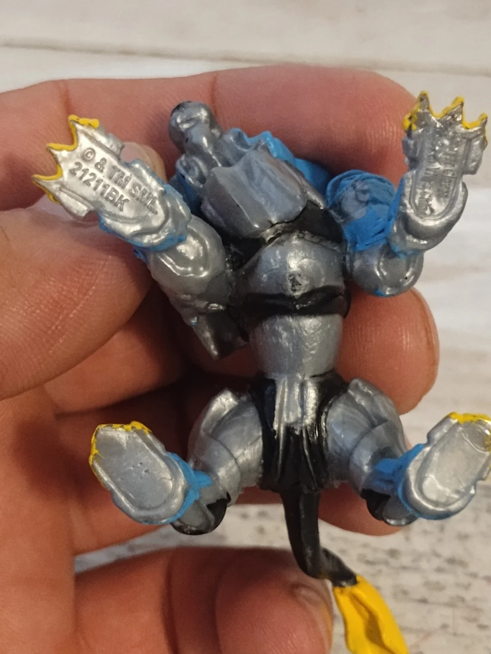 Forever Clever Spin Master Bakugan Hydorous Toy Figurine Mystery Figure